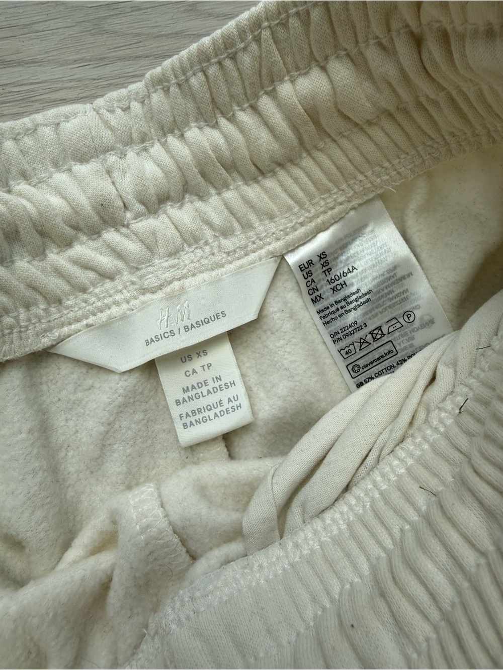 H&M Cream Drawstring Sweatpants - Picture 2 of 3